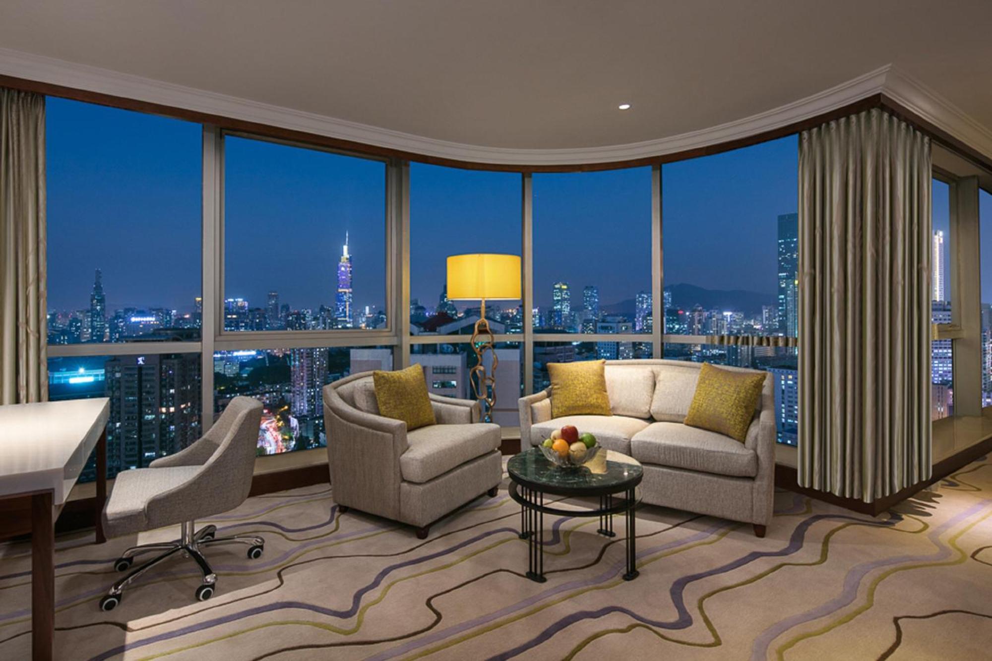 Sheraton Nanjing Kingsley Hotel & Towers Esterno foto